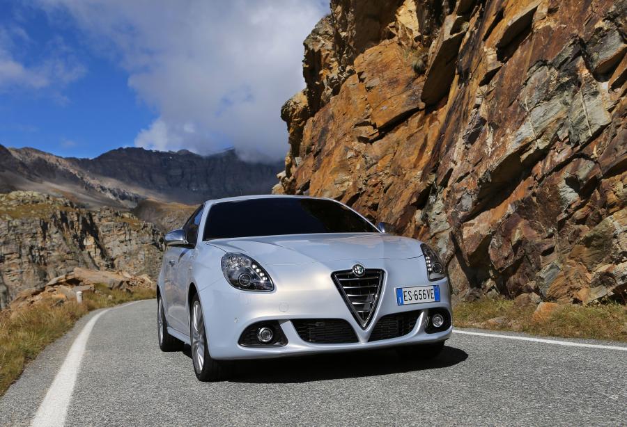  Alfa Romeo Giulietta Sportiva (940) 2013 года  (WW) (фото 15 из 32)